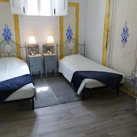 Pateo Dos Oliveira - Casa Dos Senhores Эвора Экстерьер фото
